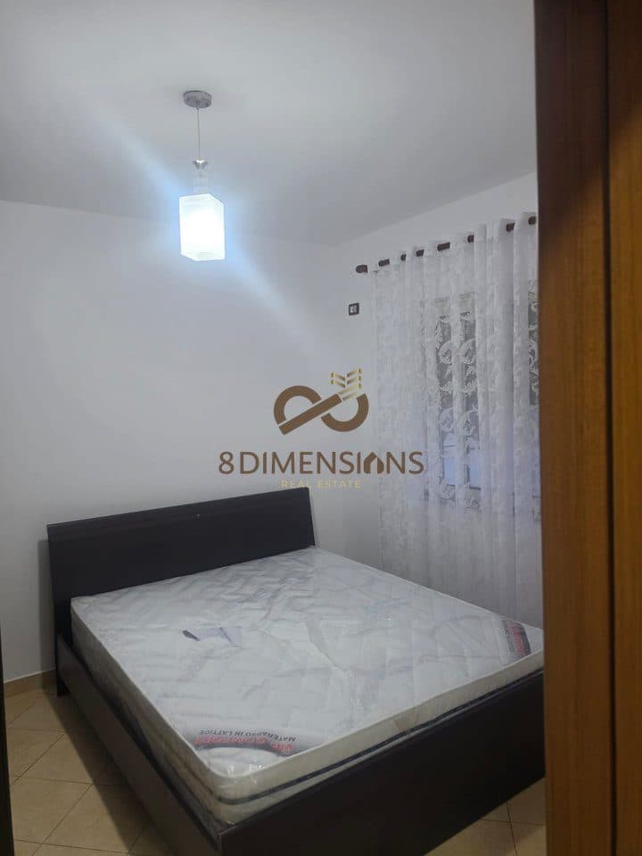 Shitet Apartament 2+1+2+2 tek Kthesa e Kamzes D8142A-125 4