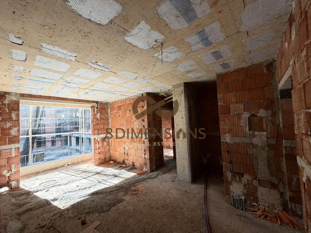 Shitet Apartamenti 1+1 ne nje prej Rezidencave te Reja ne Paskuqan (D8141A-75)