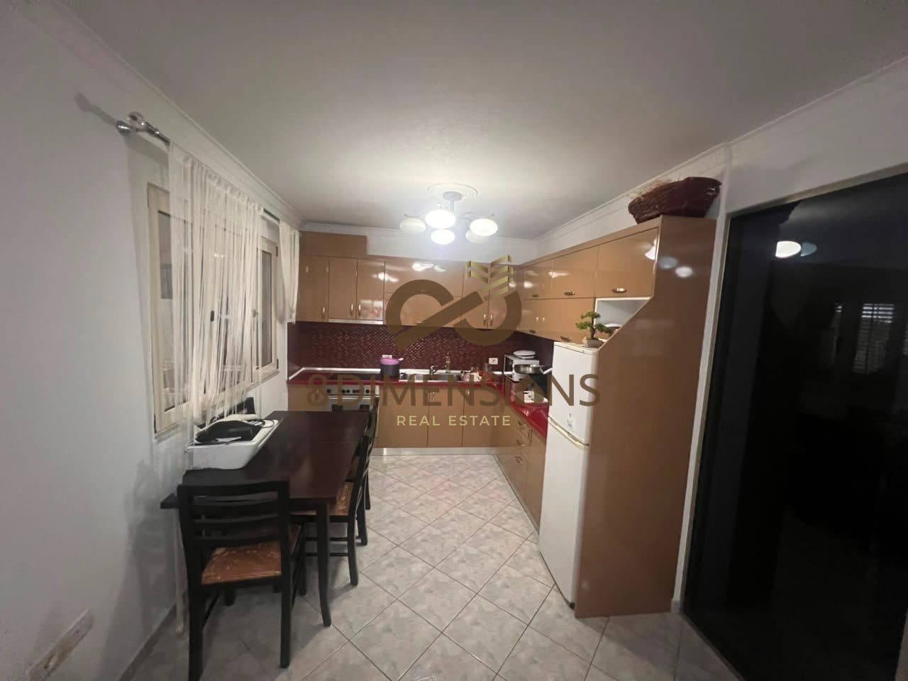 Apartament 2+1 ne shitje tek Kompleksi Malajzian, Kthesa e Kamzes 2