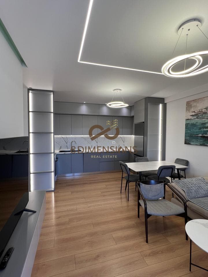 Jepet me qera Apartament 2+1 ne Rrugen 5 maji 2