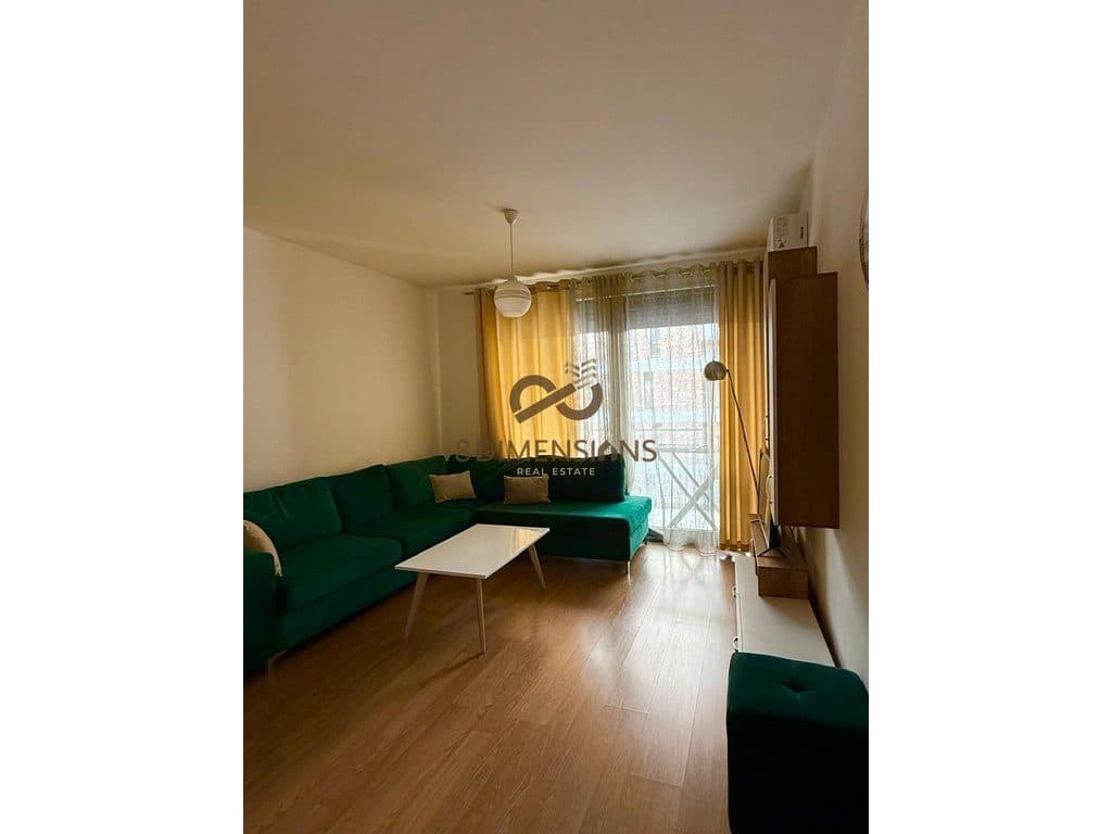 Jepet me qera Apartament 2+1+2 ne Don Boskos prane Trio Towers D8242A-283