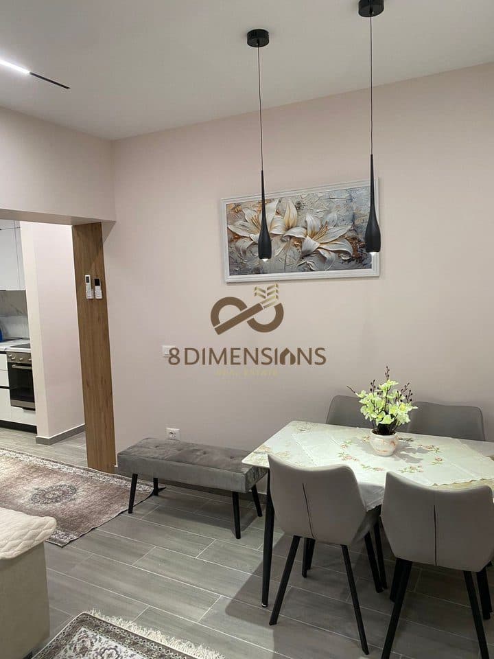 Apartament 2+1 me qera Apartament prane Kolegjit Turk ne Rrugen Jordan Misja ne Tirane( ID D8242A-92 ) 3
