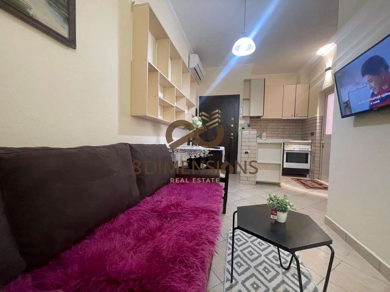 APARTAMENT PER QERA I MOBILUAR 1+1 5 MAJI (D8241Z-28) 3