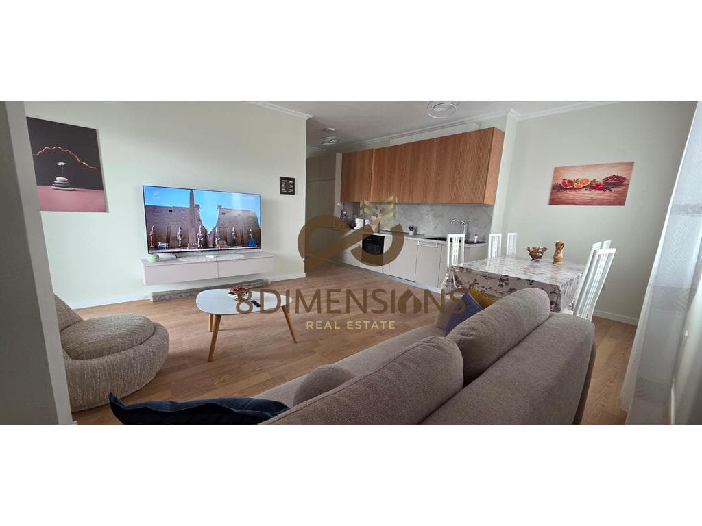 Jepet me qera Apartament 2+1 tek Pazari i Ri prane Sheshit Avni Rustemi D8242A-275