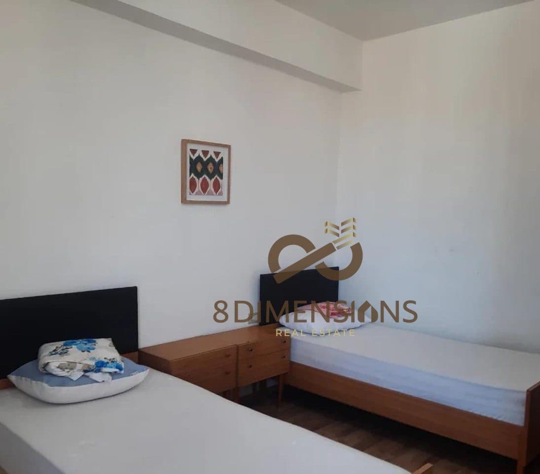 Jepet me qera apartament 1+1 tek Rruga Irfan Tomini 40,000 LEK 2