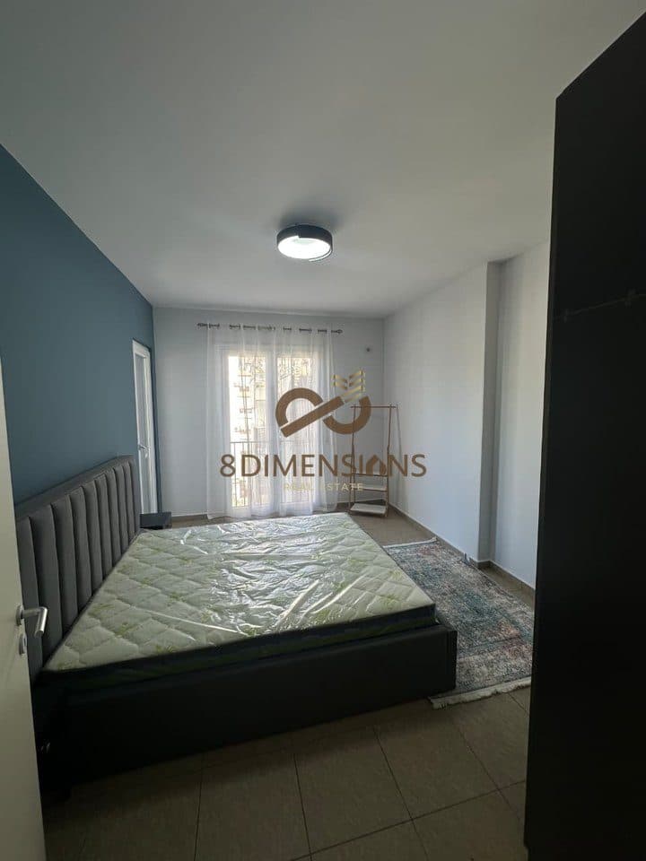 Jepet me qera Apartament 1+1 ne nje residence te re prane Stacionit te Trenit (D8241A-197) 4