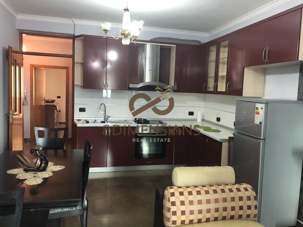 Jepet me qera Apartament 2+1,ne Rrugen e Dibres, prane Viles Gold (D8242Z-21) 3