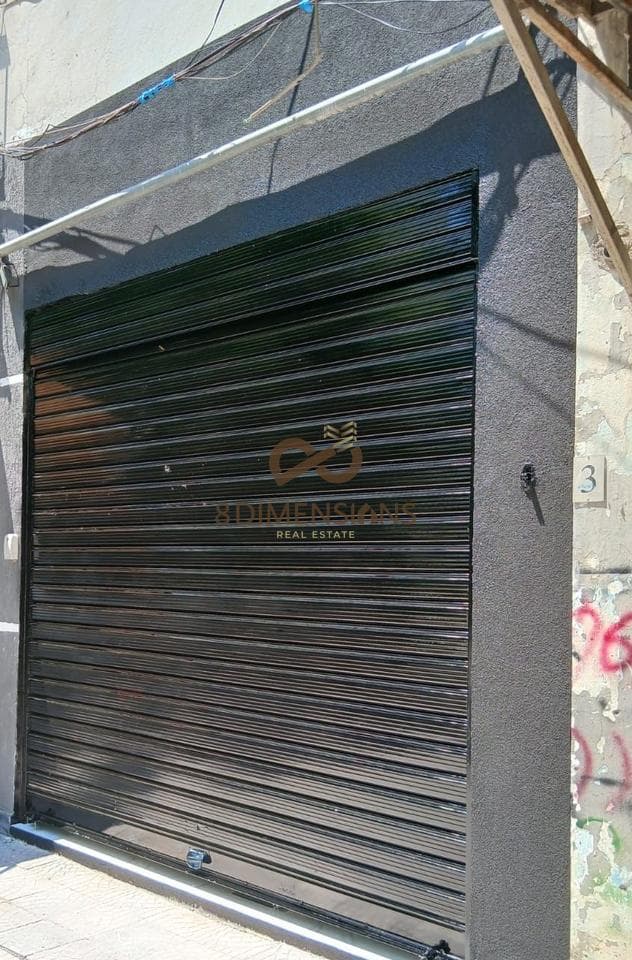 Shitet Dyqan ne Don Bosko, prane Pallateve Hawai D815A-32 3
