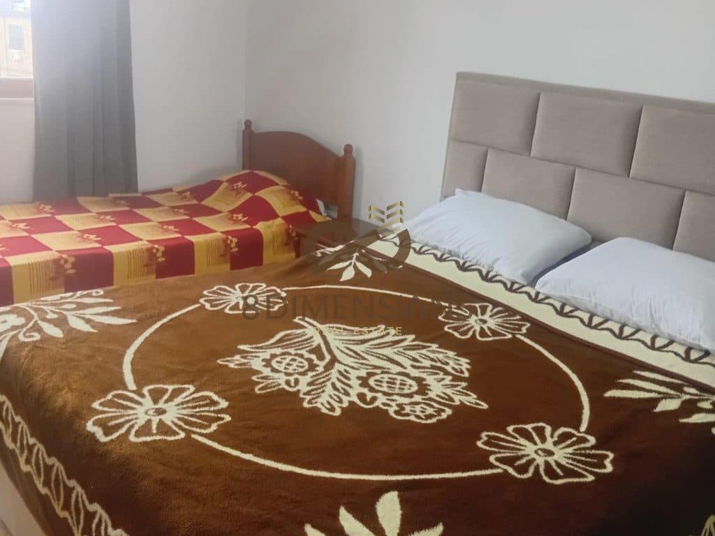 Jepet me qera Apartament 1+1 prane Rruges Ura 45,000 LEK