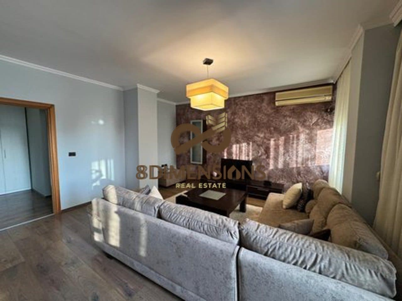 Apartament 2+1 +2 tualete +ballkon me qera tek Selvia, Pamje Panoramike ne drejtim te Sheshit Skenderbej 2