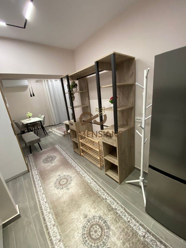 Apartament 2+1 me qera Apartament prane Kolegjit Turk ne Rrugen Jordan Misja ne Tirane( ID D8242A-92 ) 2