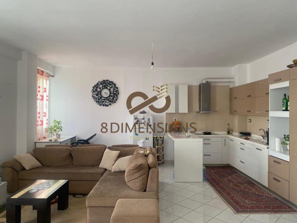 Shitet Apartament 1+1 ne ne Paskuqan prane Shkolla 9-vjeçare "Isa Boletini" me hipoteke (D8141A-79)