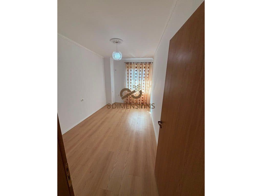 SHITET APARTAMENT 2+1 NE FRESK PRANE ANA MARKET (D8142A-98)