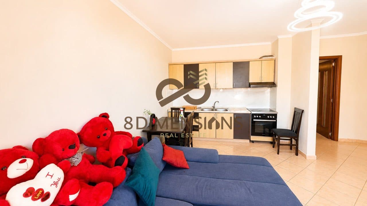 Shitet Apartament 1+1 tek Kodra e Diellit prane Fondacionit Eleonora me siperfaqe ndertimi 50m2 (D8141A-92) 3