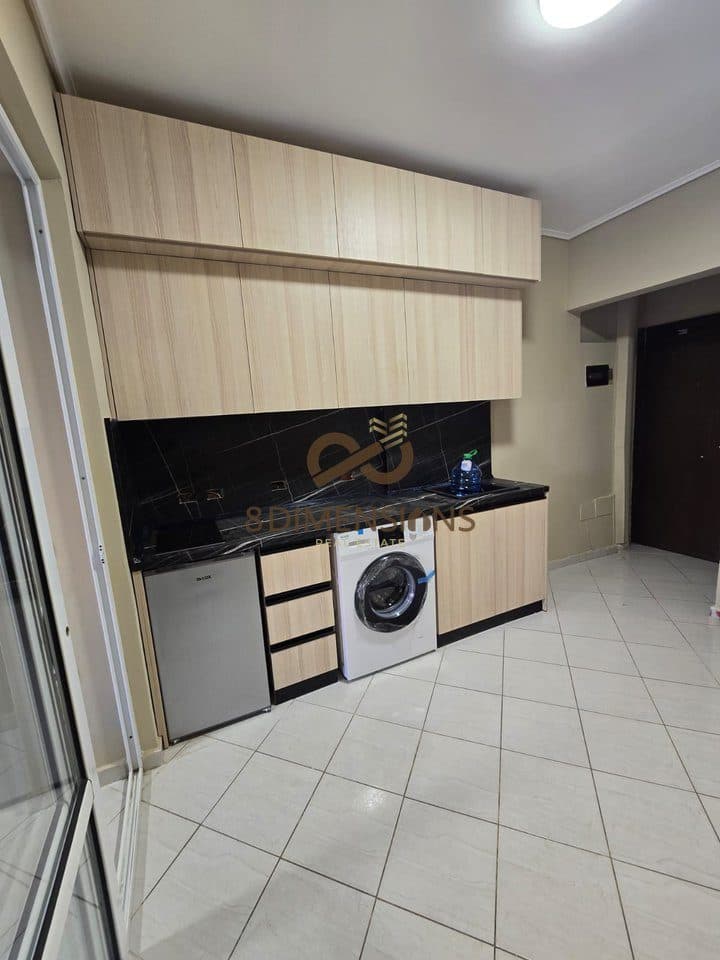 Jepet me qera Apartament 1+1 ne Rrugen e Dibres, prane Shkolles Misto Mame (D8241A-235) 3