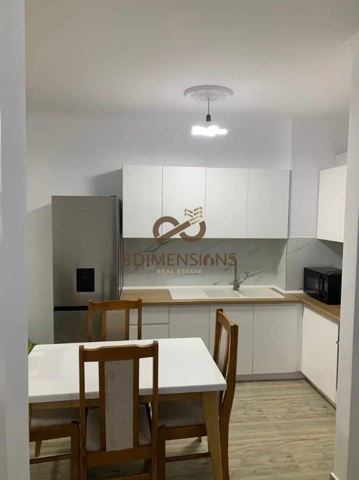 Jepet me qera Apartament 1+1+ballkon + depo, prane Spitalit Amerikan 3, ne Yzberisht (D8241A-76) 3