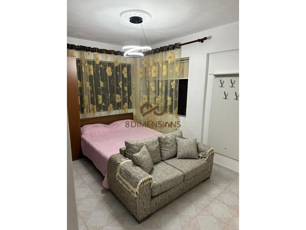 Jepet me qera Garzoniere tek rruga Dhimiter Shuteriqi-Komuna e Parisit D821A-7