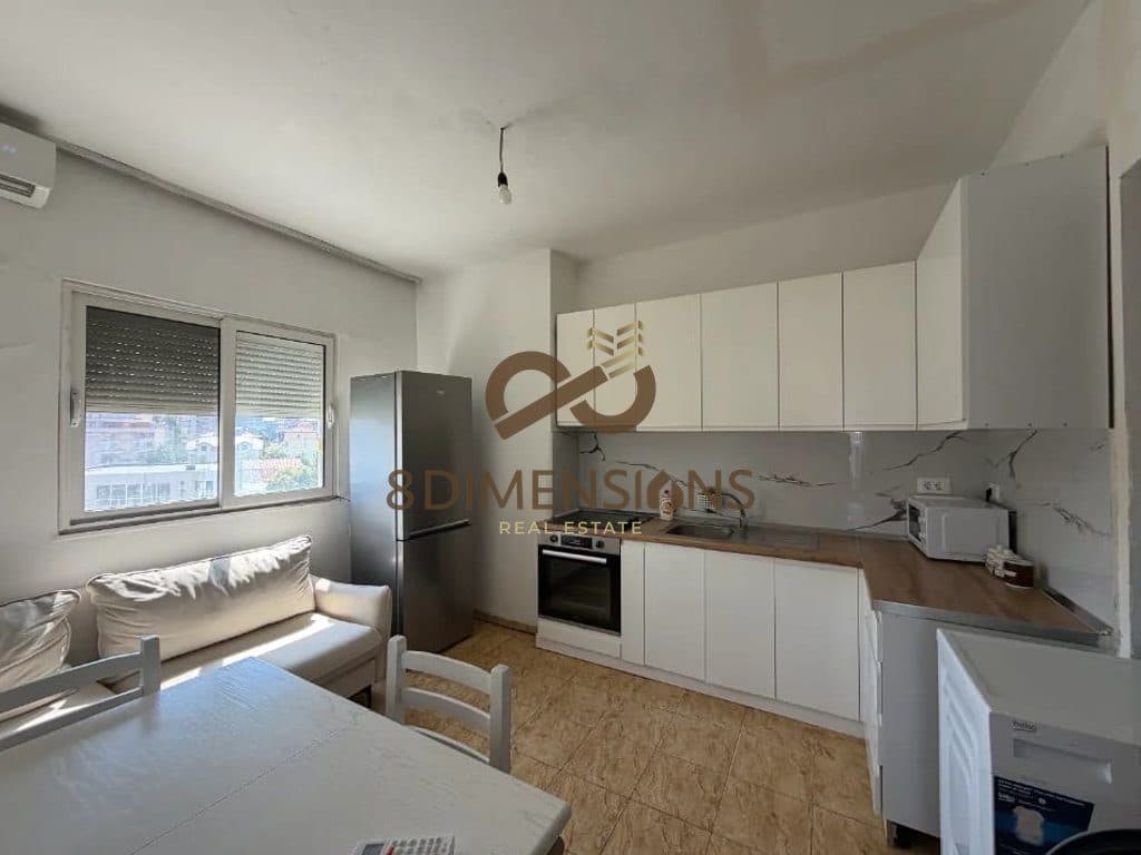 Shitet Apartament 2+1 totalisht i restauruar te Rr. Muhamet Gjollesha pranë Urës Vasil Shanto në Tiranë( D8142A-145 )