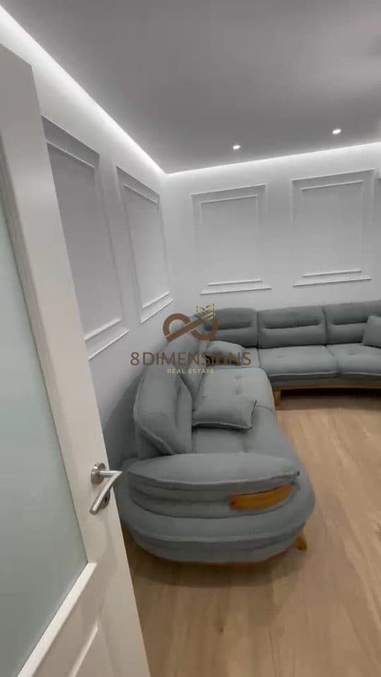 Jepet me qera apartament 1+1 ne Shkoze, shume prane Ish Uzines se Autotraktoreve (D8241A-167)E.C 2