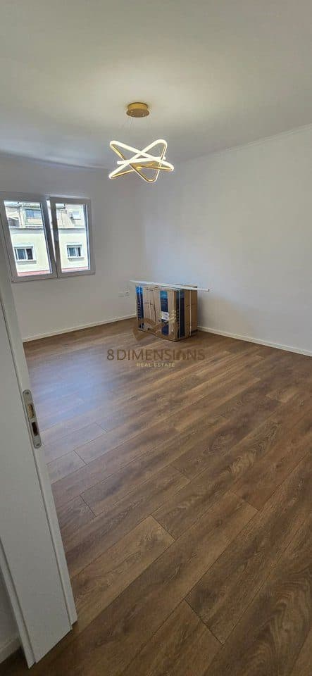 Shitet Apartament 1+1 perballe Delijorgjit (D8141Z-26) 3