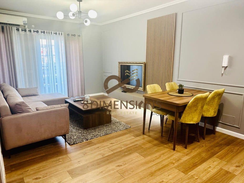 Në Astir, Prane Vila-L 2, Jepet me qera Apartamemt 2+1 me ballkon - ME MOBILIM MODERN 2