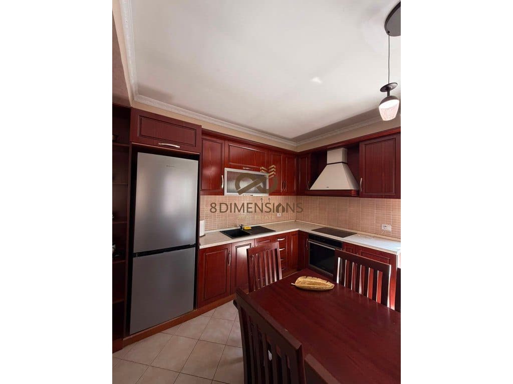 Jepet me qera Penthouse 3+1+2 ne Astir ,prane Bar Return (D8243A-26)