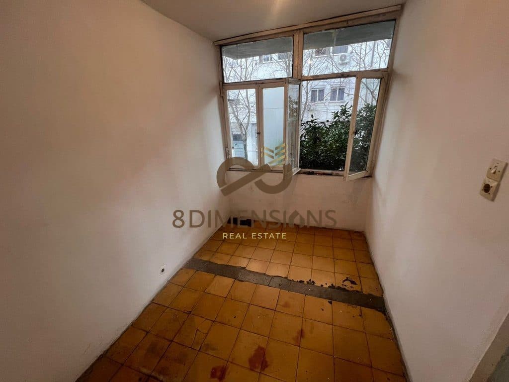 Shitet apartament 2+1 me prane Report TV 3