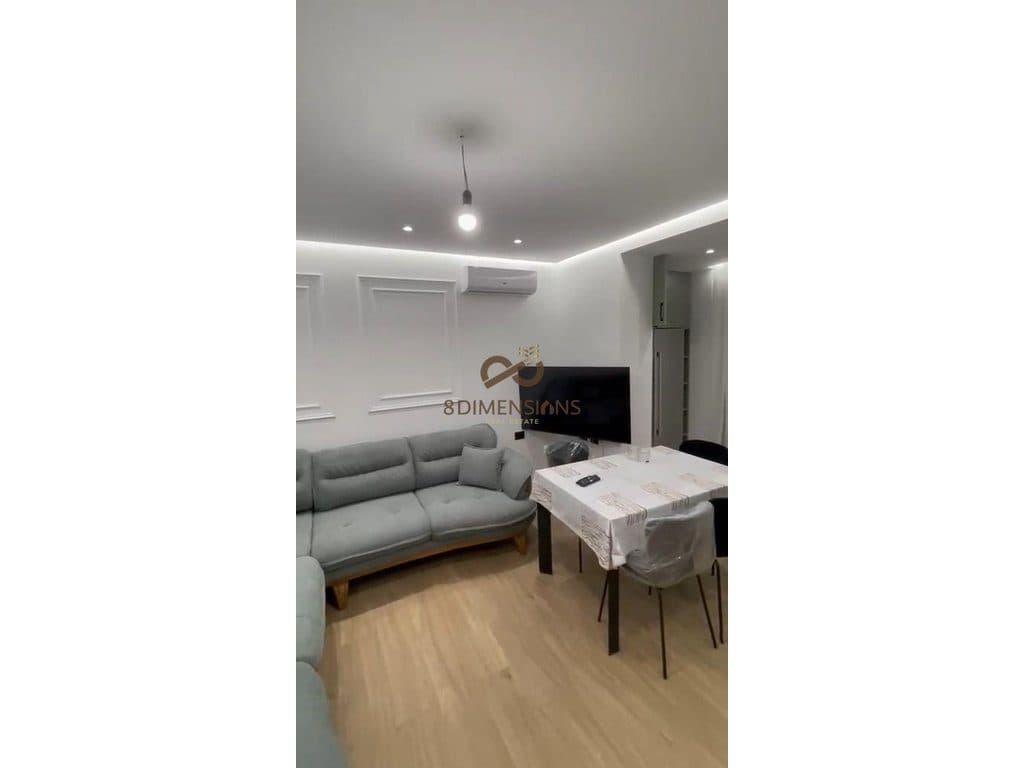Jepet me qera apartament 1+1 ne Shkoze, shume prane Ish Uzines se Autotraktoreve (D8241A-167)E.C
