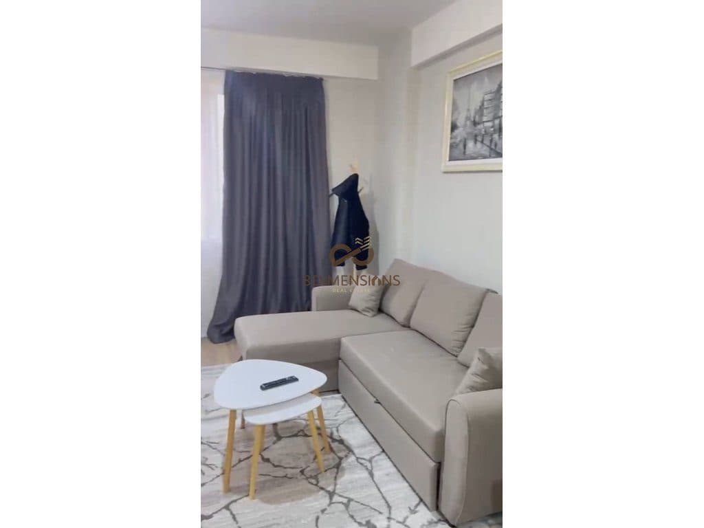 Apartament 2+1 +Ballkon +Post Parkimi ne shitje prane Maternitetit te Ri - Ne nje nder pallatet me cilesore te zones