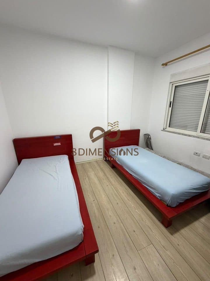Jepet me qera apartamenti 2+1 ne Fresk prane rruges Shefqet Kuka (D8142A-148) 4