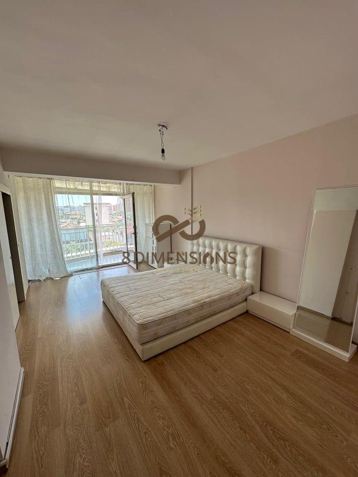 Shiten Tipologji Apartamentesh 2+1 ne nje prej Rezidencave me Elitare prane Liqenit te Farkes (D8142A-85) 4