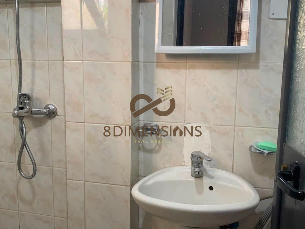 Jepet me qera Apartament 1+1 ne Rrugen e Dibres, prane Shkolles Misto Mame (D8241A-235) 4
