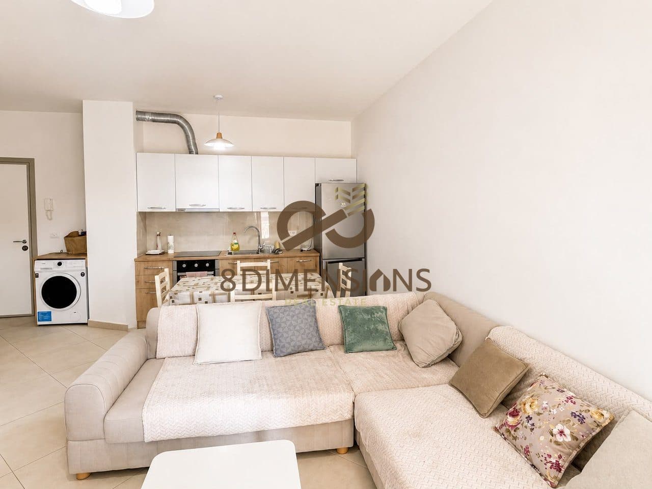 Shitet Apartament 2+1 totalisht i restauruar te Rr. Muhamet Gjollesha pranë Urës Vasil Shanto në Tiranë( D8142A-145 ) 2