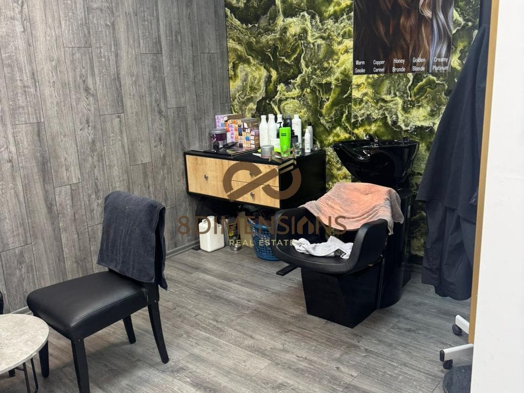 Jepet me qera Ambjent Komercial prane Pasticeri Someg-Don Bosko (D825A-28) 4