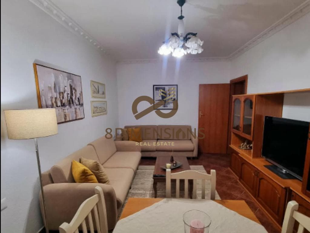 Jepet me qera Apartament 2+1 ne Rrugen Qamil Guranjaku prane Liceut(D8242A-319) 4