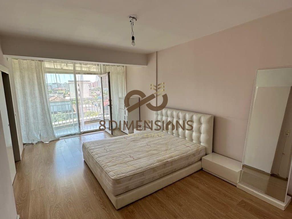 Jepet me qera Apartament 2+1 ne Laprake prane Xhamise se Laprakes (D8242A-142) 4