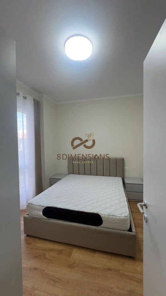 Jepet me qera Apartament 2+1 Te 5 Maji prane Shkolles Tirana Jone (D8242A-139) 3