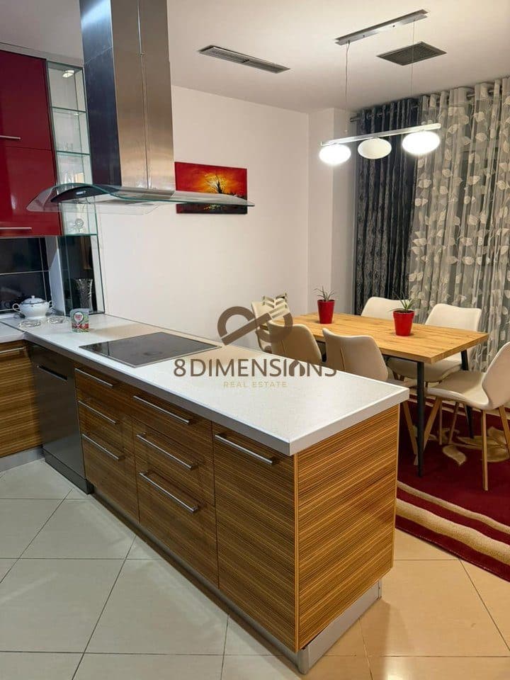SHITEN SUPER APARTAMENETE TE TIPOLOGJISE 3+1 NE REZIDENCEN PARK HOUSE NE MJULL BATHORE ME CMIM OKAZION (D8143A-14)E.C 4