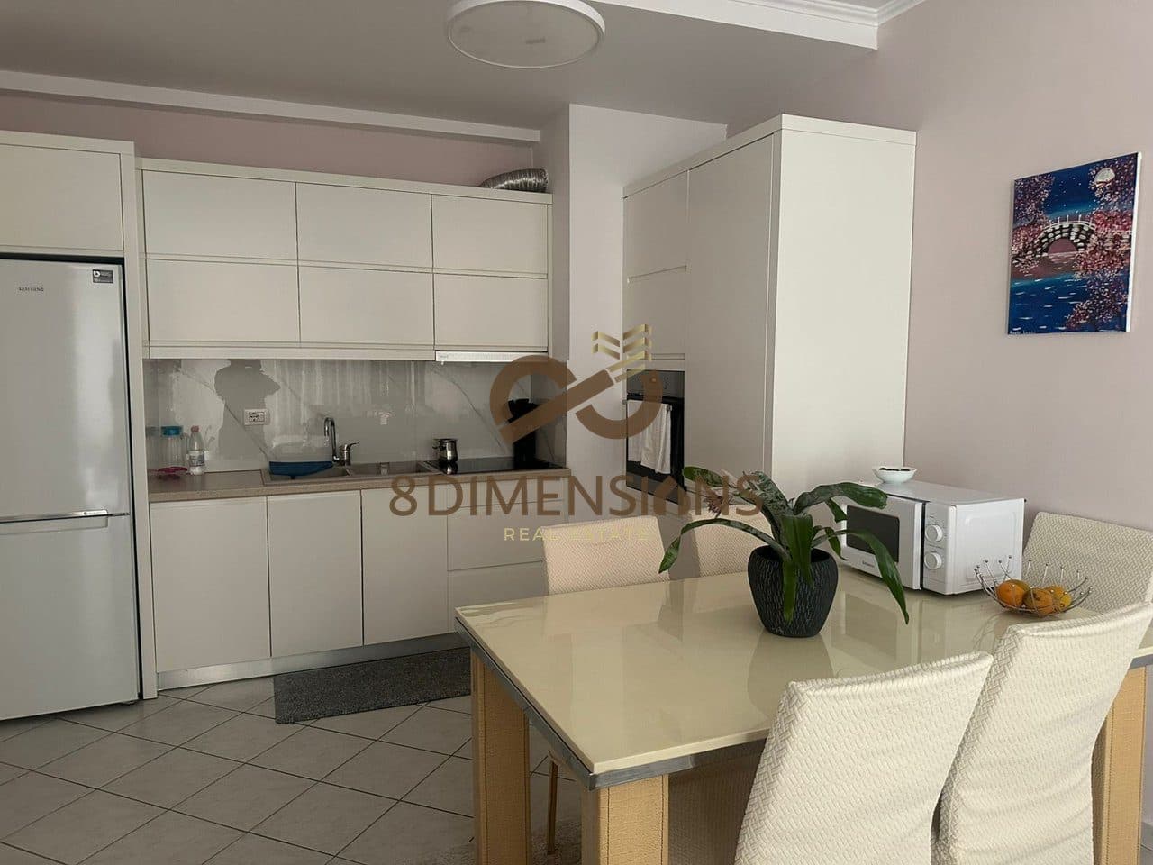 SHITET SUPER APARTAMENT 2+1+2 PRANE LIQENIT TE FARKES, PRANE QETESISE ABSOLUTE DHE GJELBERIMIT!!! (D8142A-72)E.C 3