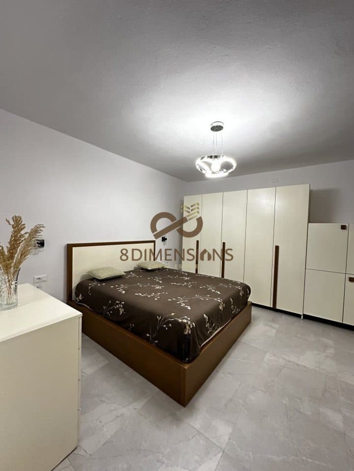 Jepet me qera Duplex 2+1 në shtëpi private prane Fakultetit të Shkencave të Natyrës D8242A-28 3