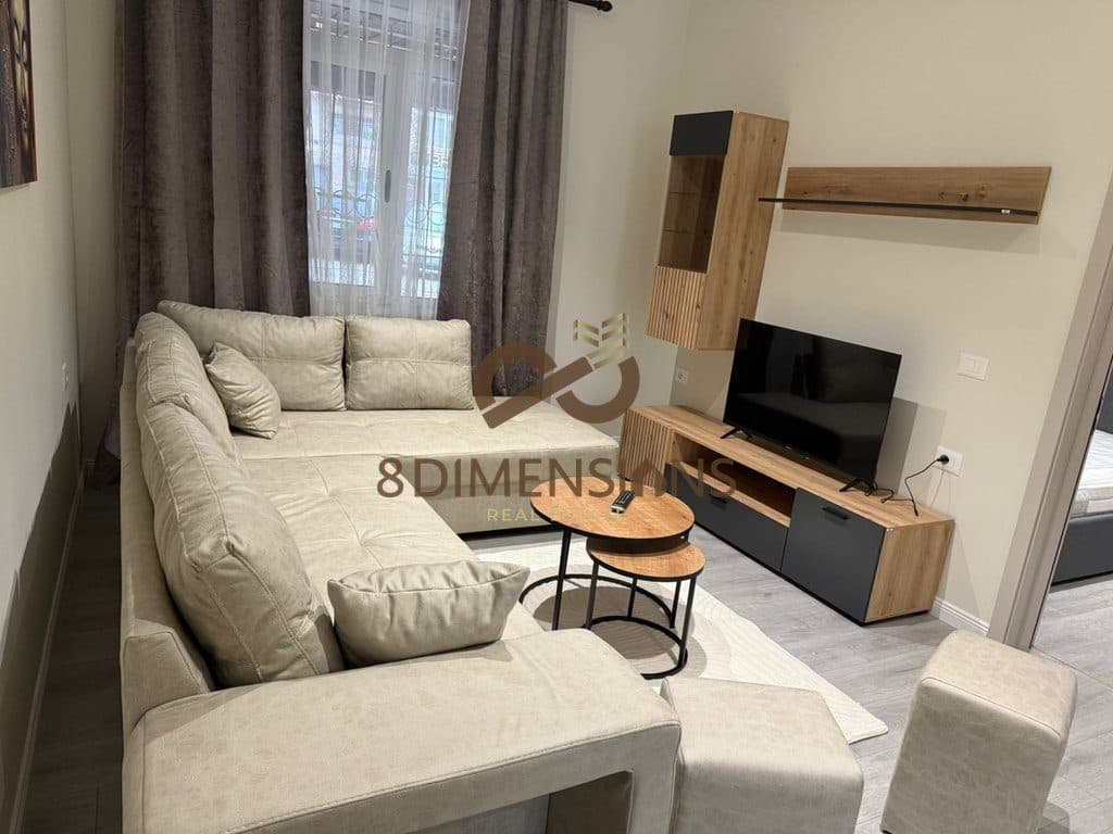 Jepet me qera Apartament 2+1 ne prane Gardes (D8242A-101)