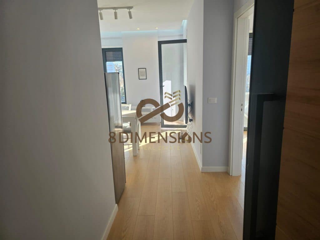 Jepet me qira apartament 1+1 në Rrugën Karl Gega 4