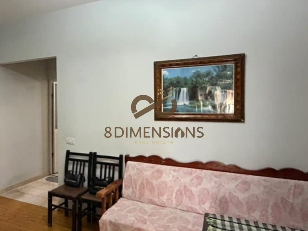 Jepet me qera apartament 1+1 ne katin e 3-te te nje shtepie private tek Varri I Bamit prane Venue Club ne Tirane (ID D8141A-145 ) 2