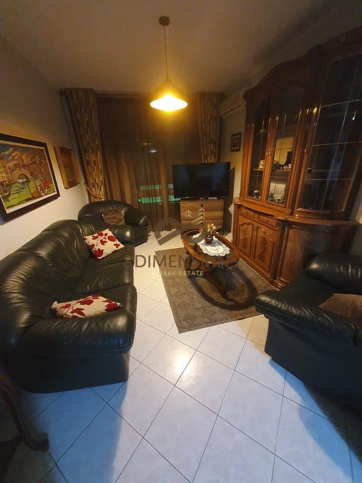 Apartament 2+1+2 me Qera prane Brrylit – 110 m² – Kati 4 (D8242A-18) 2