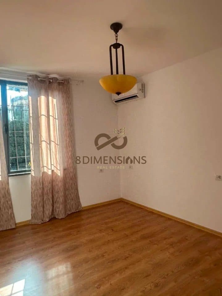 Jepet me qera Apartament 1+1 tek Bulevardi Zogu I Pare mbrapa UFOS (D8241Z-62) 3