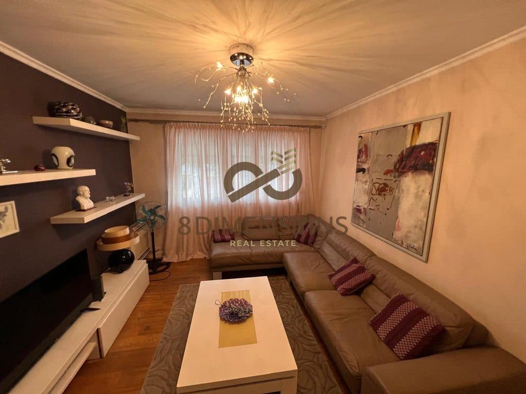 Jepet me qera Apartament 2+1 te Mozaiku i Tiranës D8242A-6