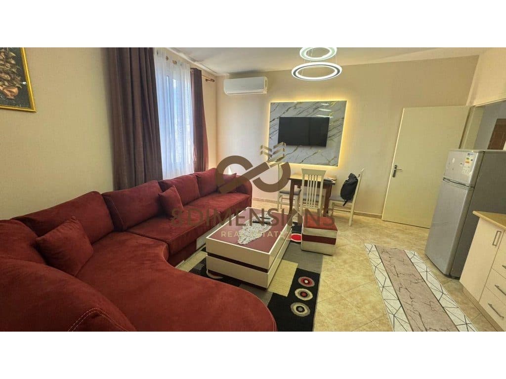 Shitet Apartament 1+1 ne ne Paskuqan prane Shkolla 9-vjeçare "Isa Boletini" me hipoteke (D8141A-79)