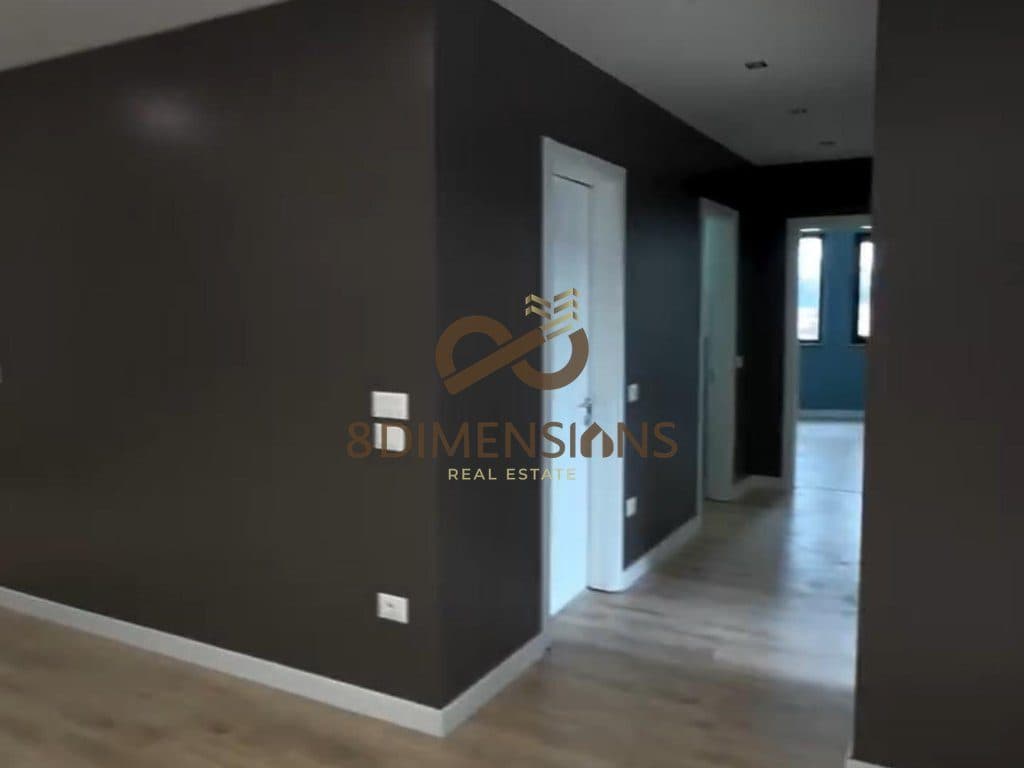 Shitet Apartament 3+1 ne Astir prane unazes E.C 3