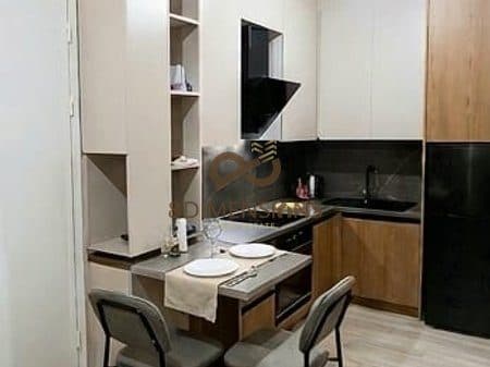 Jepet me qera Apartament 1+1 me kuzhine me vete ne Bllok prane Kafe Roma (D8241Z-39) 4