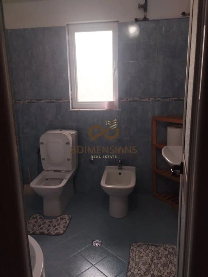Shitet Vilë Private 3-Katëshe në Kombinat – Pranë Depos së Ujit ne Tirane (ID D8144A-1) 4